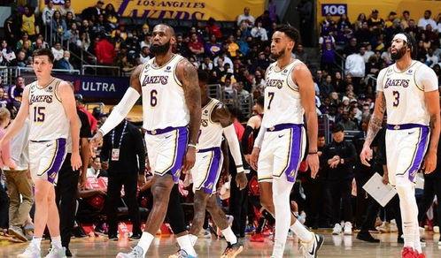 湖人最新数据爆料,战绩起伏背后的真相！”